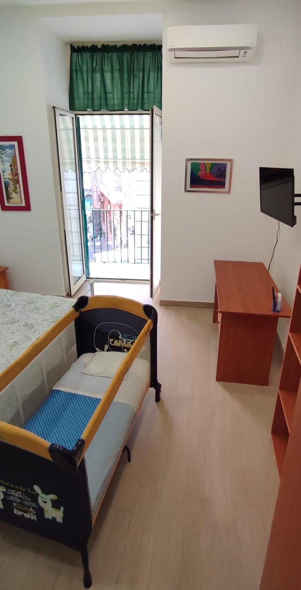 Casa Vacanze Napoli Centro Carmen & Sara Eksteriør billede