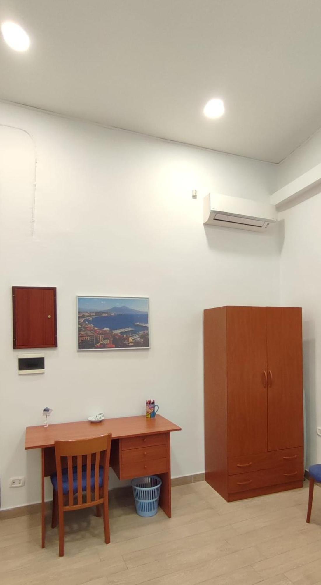 Casa Vacanze Napoli Centro Carmen & Sara Eksteriør billede