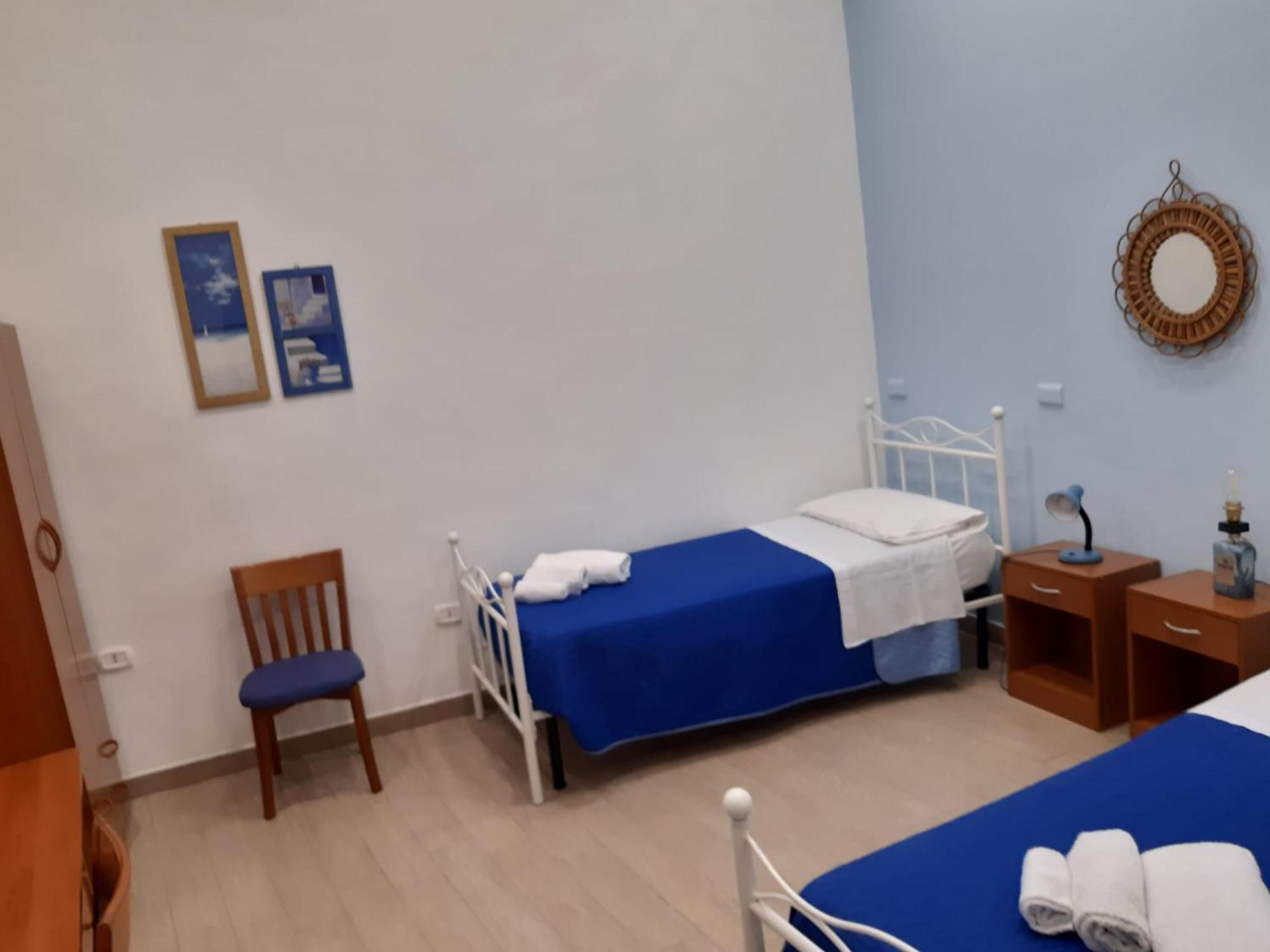 Casa Vacanze Napoli Centro Carmen & Sara Eksteriør billede
